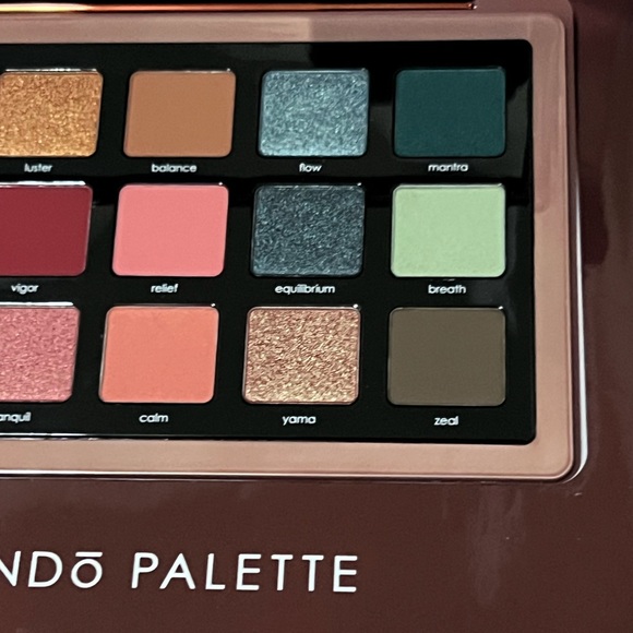Natasha Denona Zendo Palette Woth Puff Paint PR Box - Picture 7 of 12
